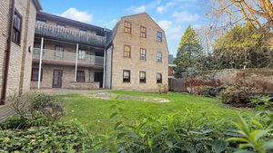 Photo 2- click for photo gallery